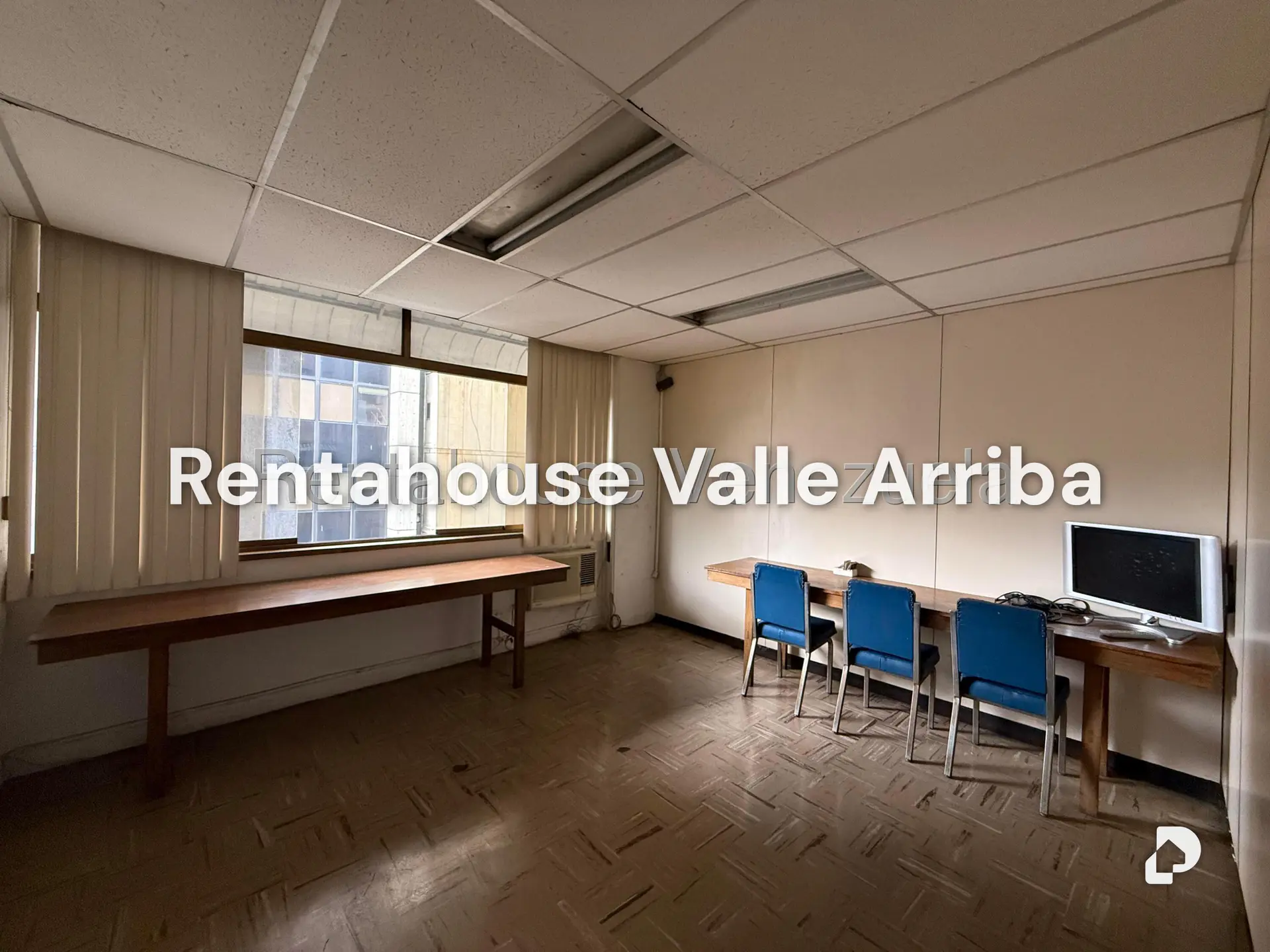 Office in Centro, Caracas – 10