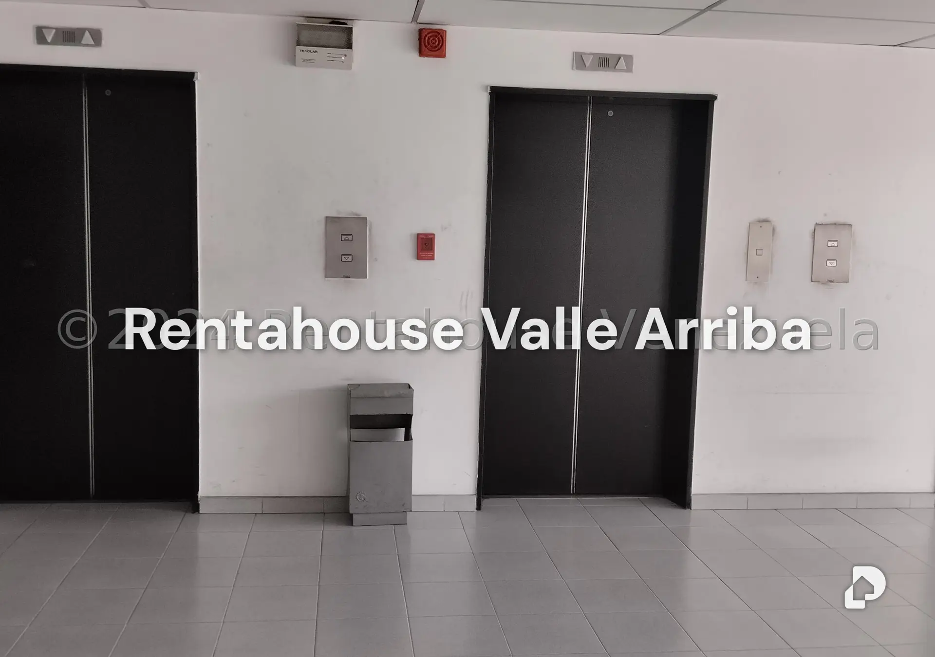 Office in Centro, Caracas – 14