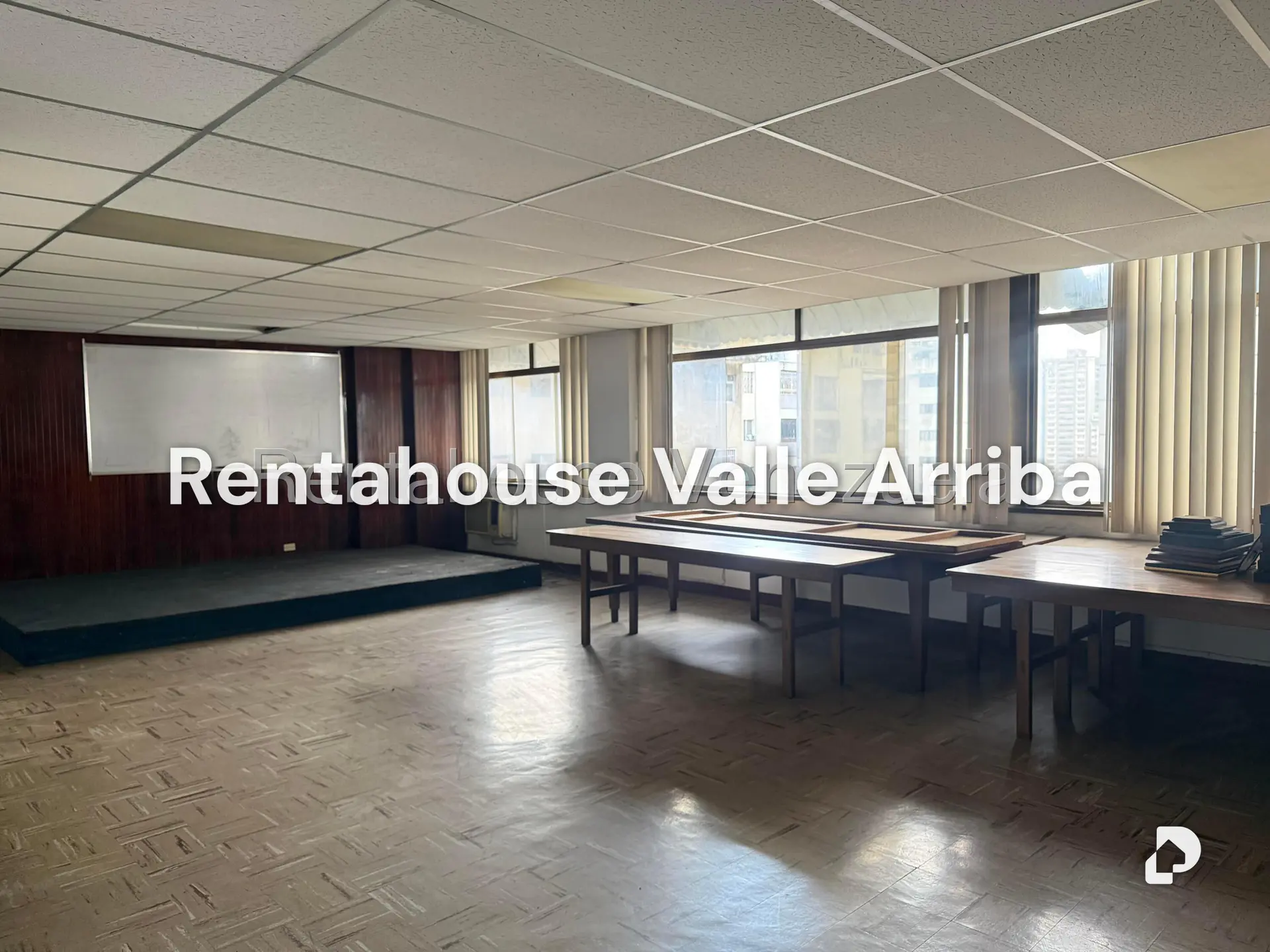Office in Centro, Caracas – 1