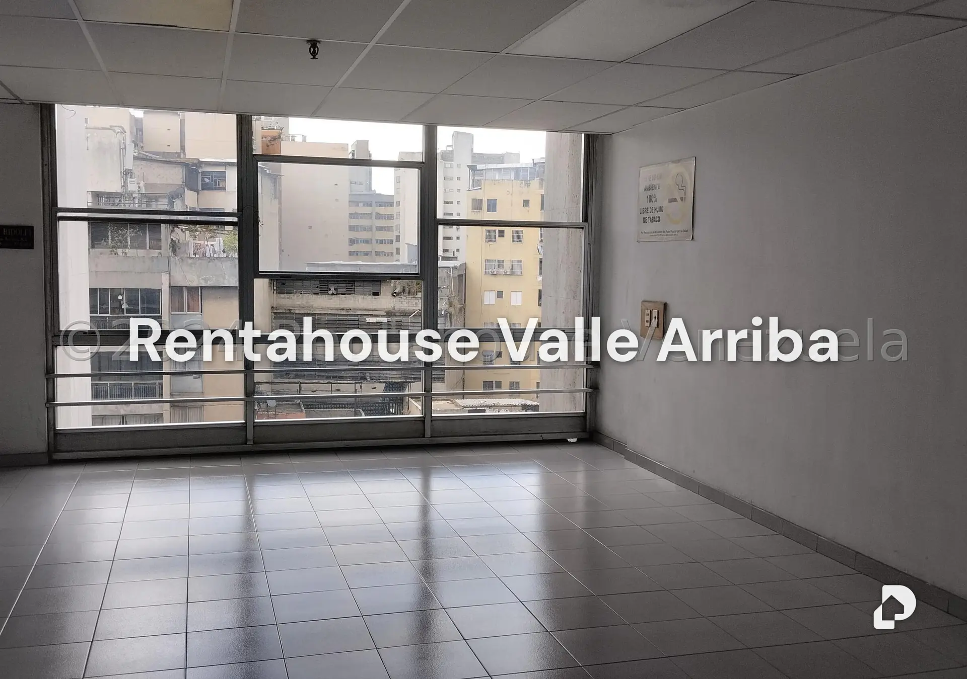 Office in Centro, Caracas – 18