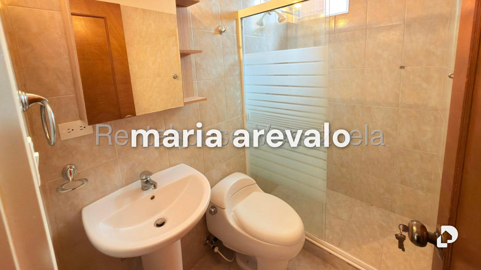 Apartamento en Colinas de La Tahona, Caracas – 18