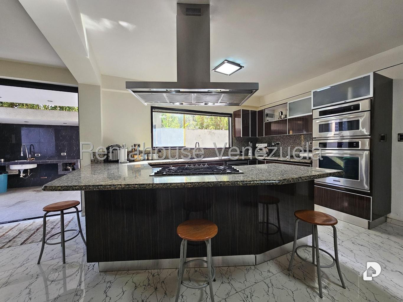 Casa en Los Naranjos (del Cafetal), Caracas – 27