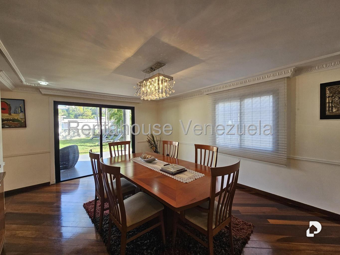 Casa en Los Naranjos (del Cafetal), Caracas – 24