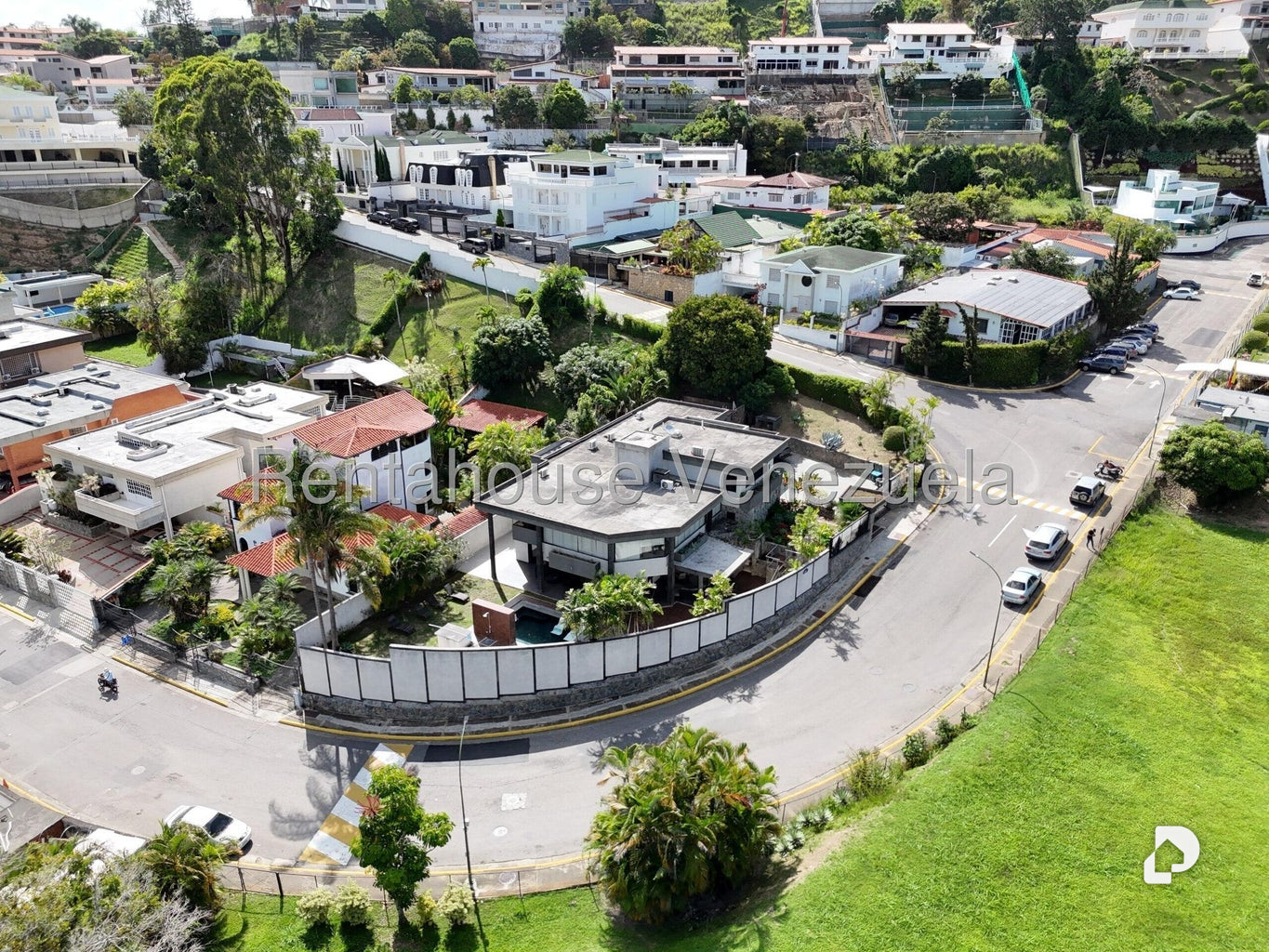 Casa en Los Naranjos (del Cafetal), Caracas – 83