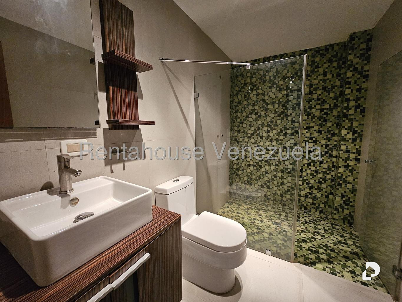 Casa en Los Naranjos (del Cafetal), Caracas – 43