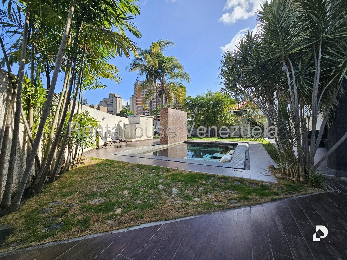 Casa en Los Naranjos (del Cafetal), Caracas – 64