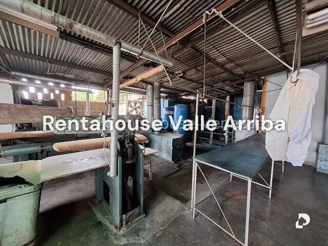 Local comercial en Boleíta Sur, Caracas – 19