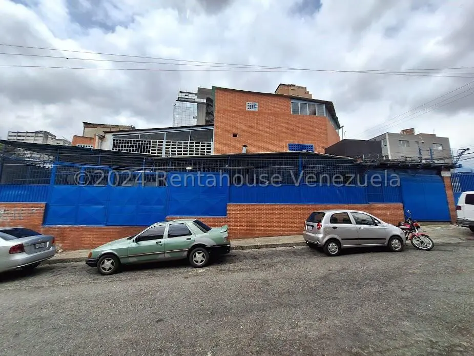 Local comercial en Boleíta Sur, Caracas - 1
