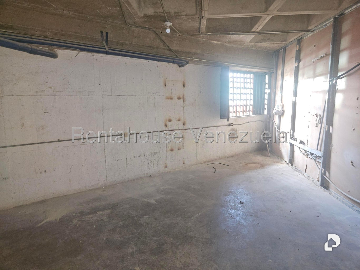 Local comercial en La Yaguara, Caracas – 21