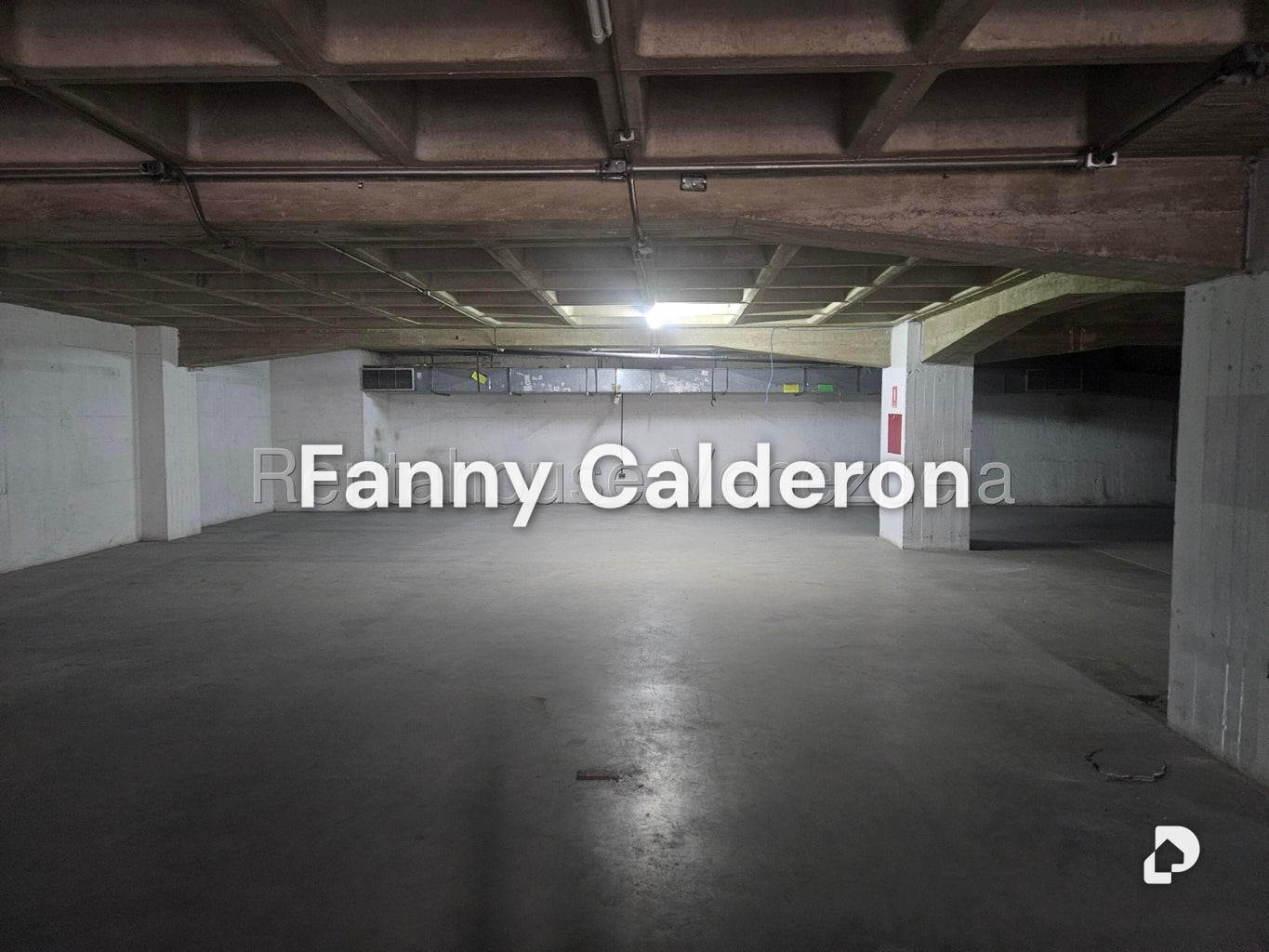 Local comercial en La Yaguara, Caracas – 9