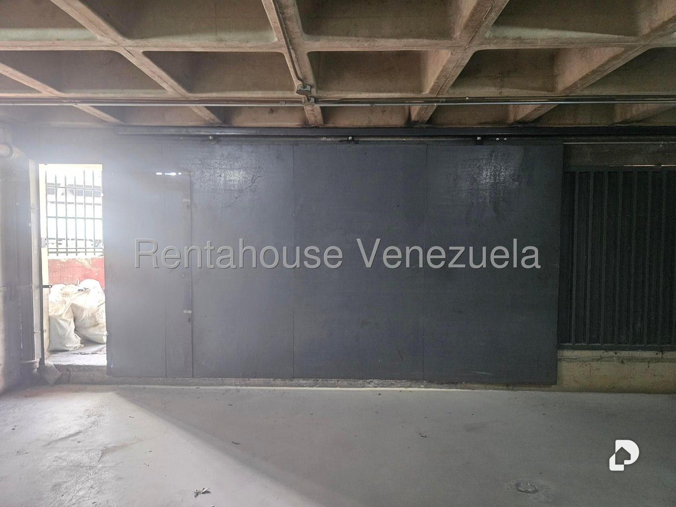 Local comercial en La Yaguara, Caracas – 6