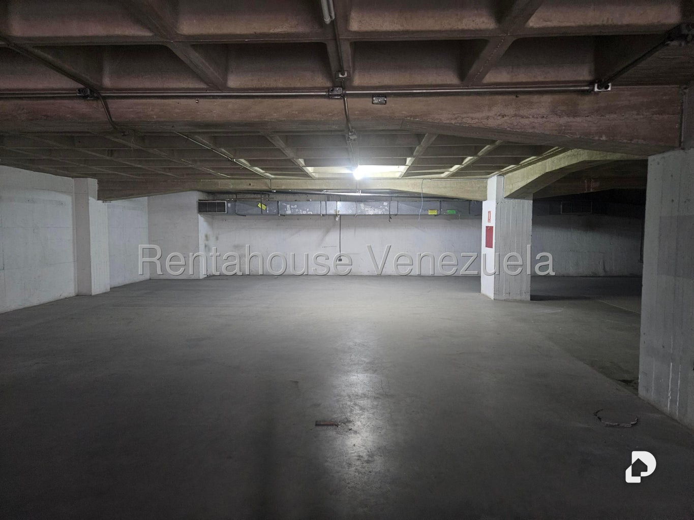 Local comercial en La Yaguara, Caracas – 9