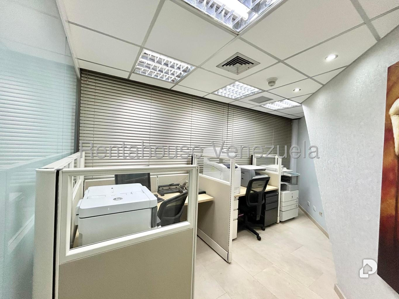 Oficina en Chuao, Caracas – 21