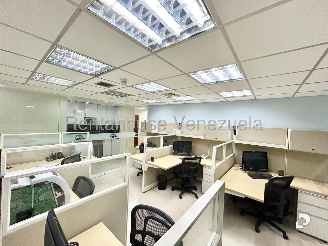 Oficina en Chuao, Caracas – 9