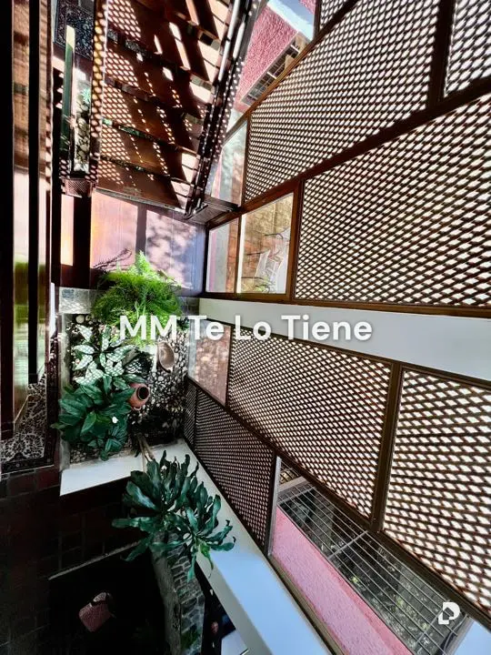 House in La Lagunita, Caracas – 16