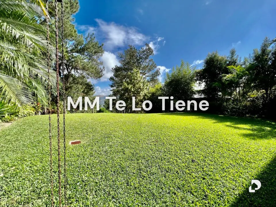 House in La Lagunita, Caracas – 3