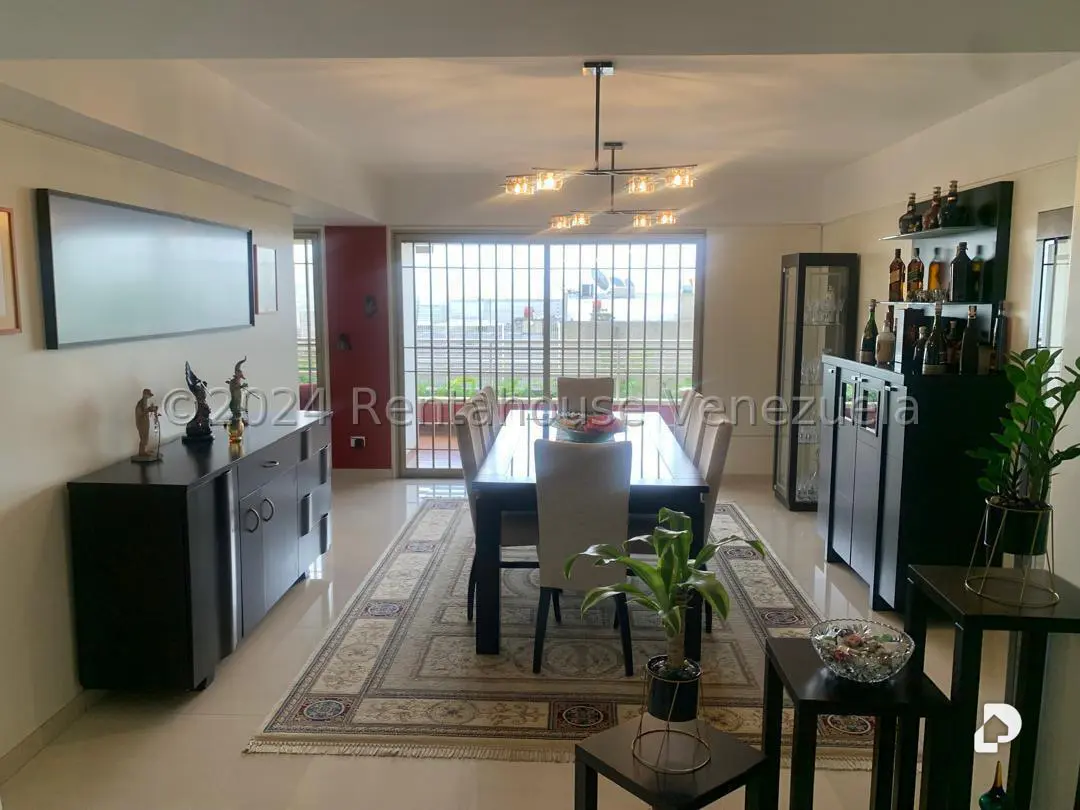 Apartamento en Altamira, Caracas – 9