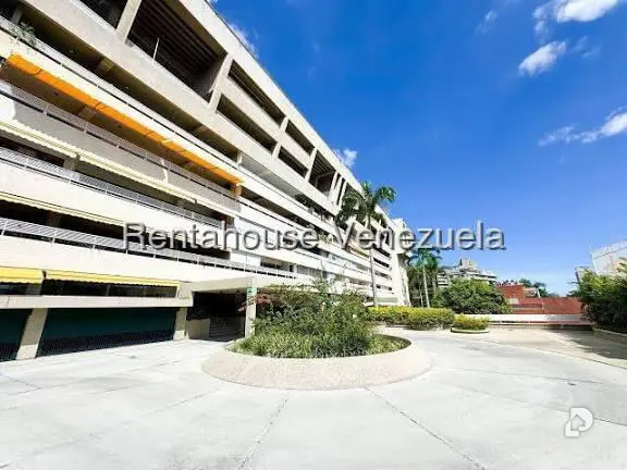Apartamento en Altamira, Caracas – 1