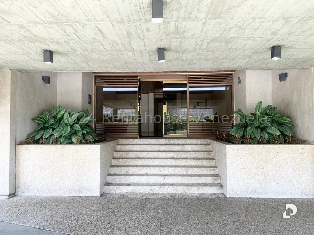 Apartamento en Altamira, Caracas – 2