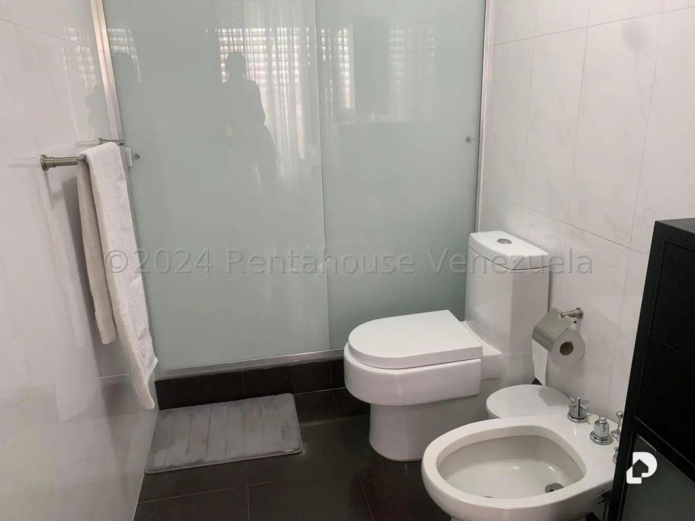 Apartamento en Altamira, Caracas – 13