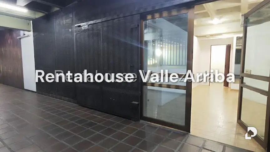 Local comercial en Los Dos Caminos, Caracas – 2