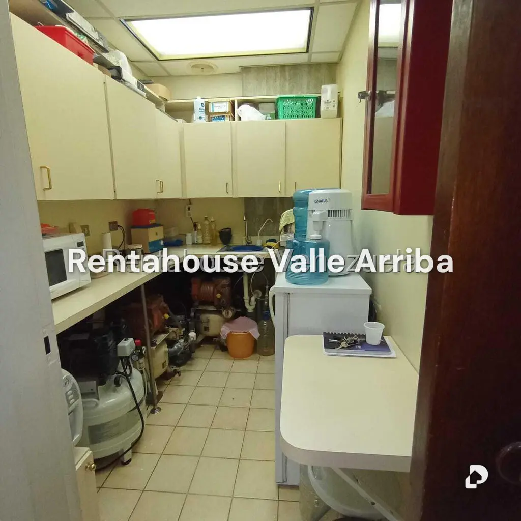 Local comercial en Santa Paula, Caracas – 13