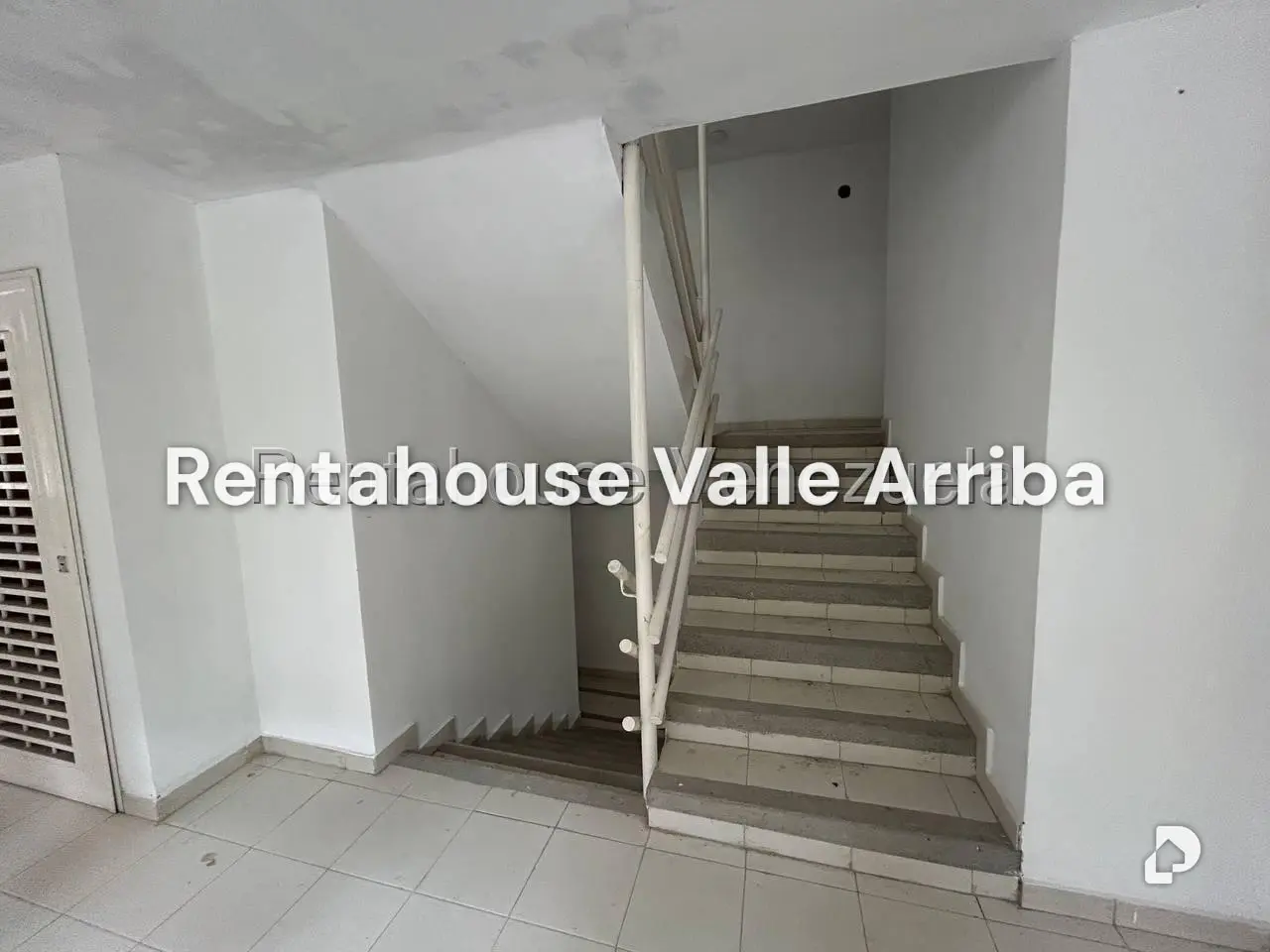 Apartamento en Los Naranjos (del Cafetal), Caracas – 25