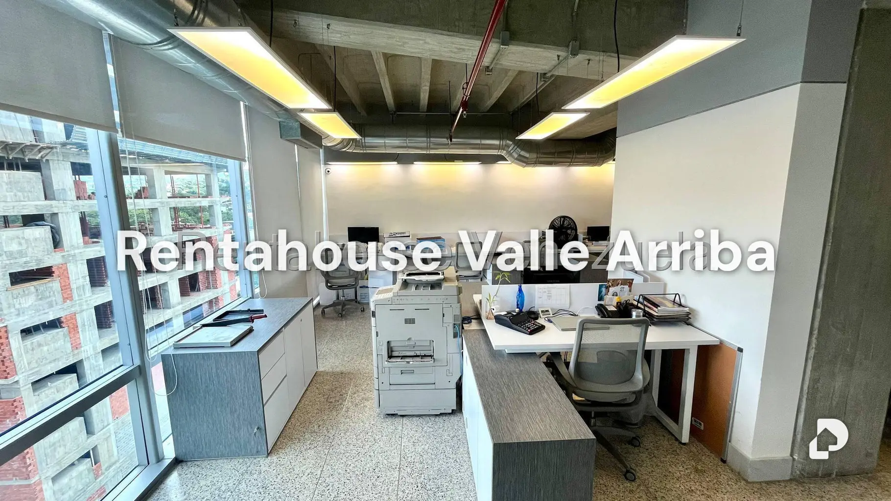 Local comercial en Las Mercedes, Caracas – 17