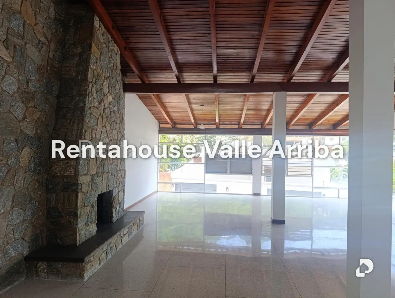 House in Prados del Este, Caracas – 11