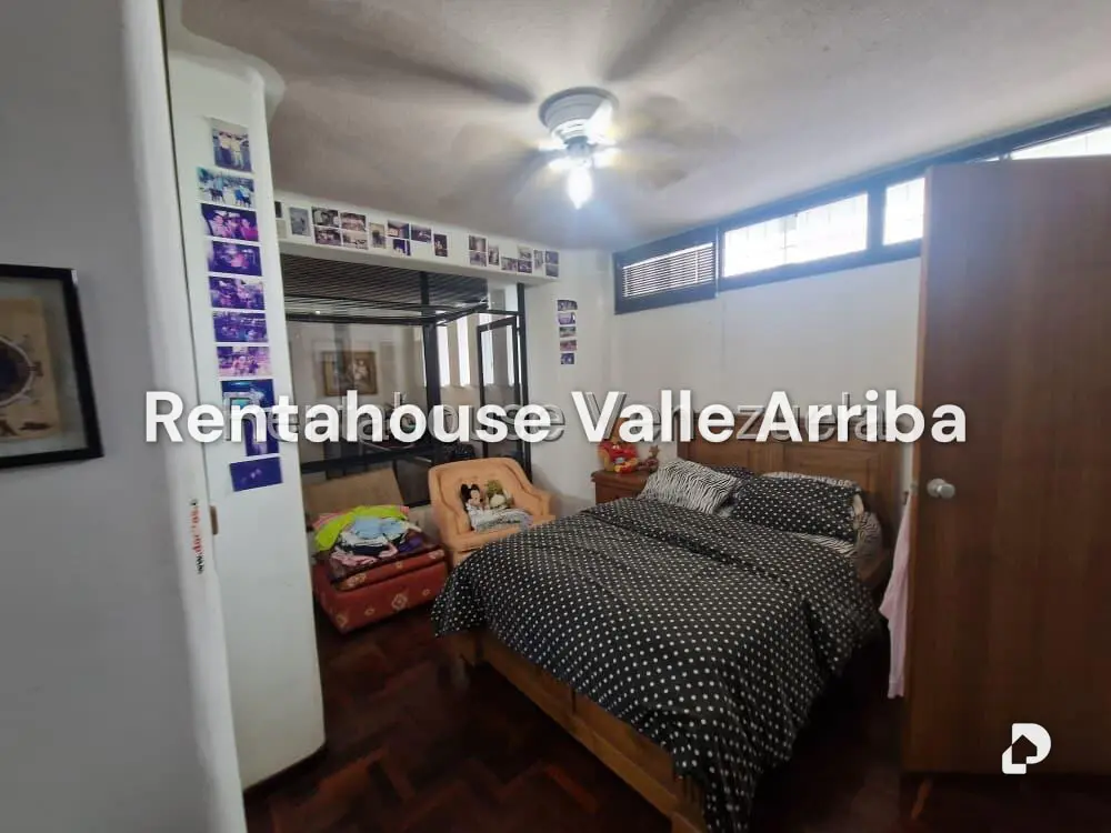 Casa en Lomas de La Lagunita, Caracas – 22