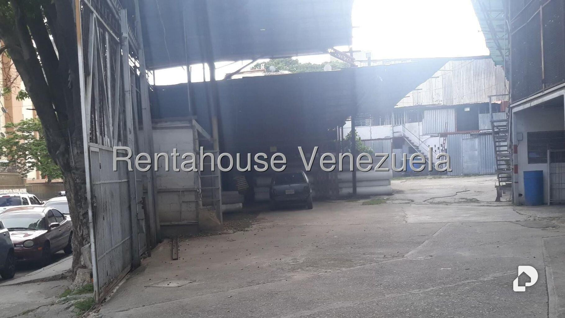Terreno en San Martín, Caracas – 6
