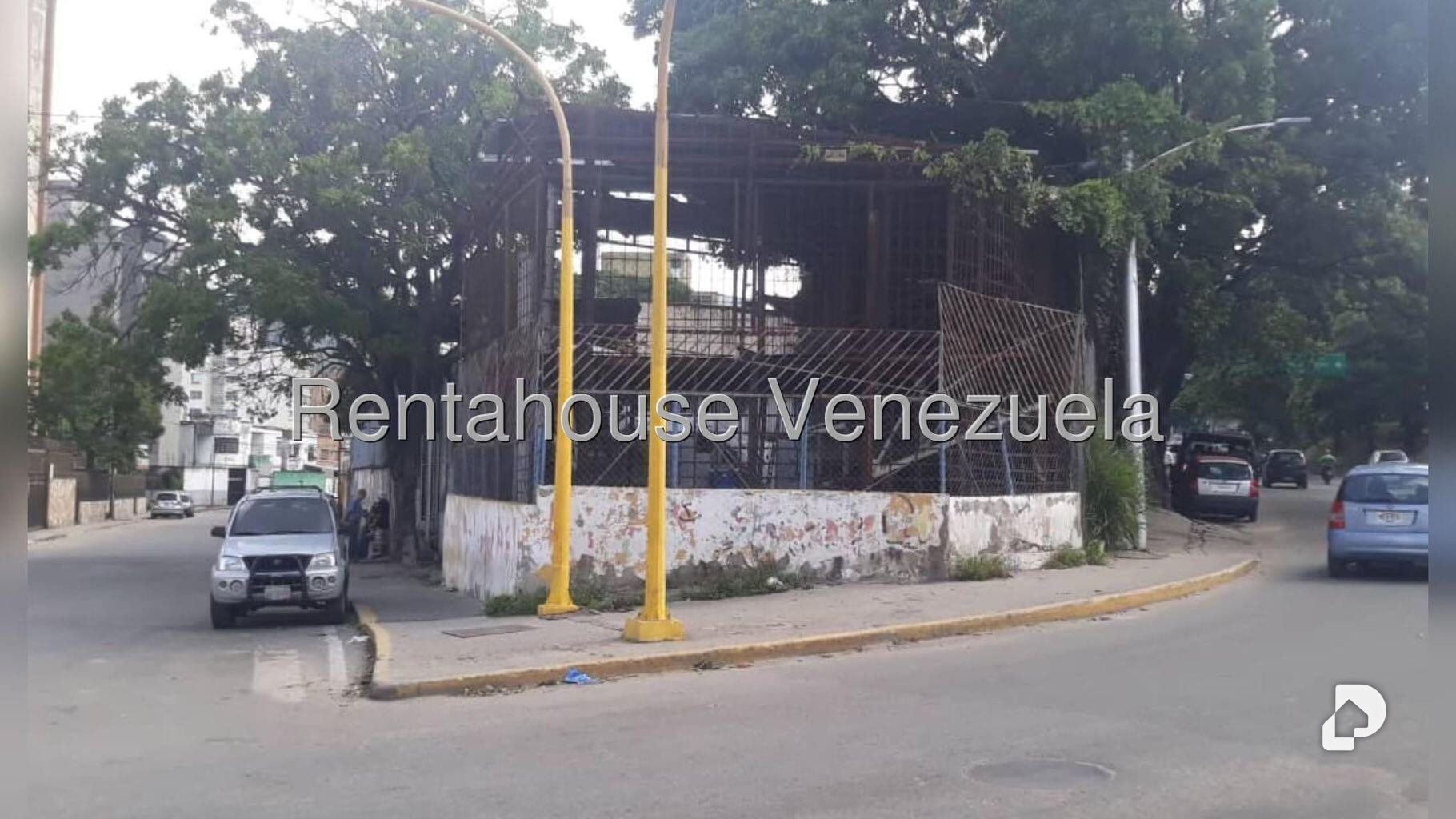 Terreno en San Martín, Caracas – 1