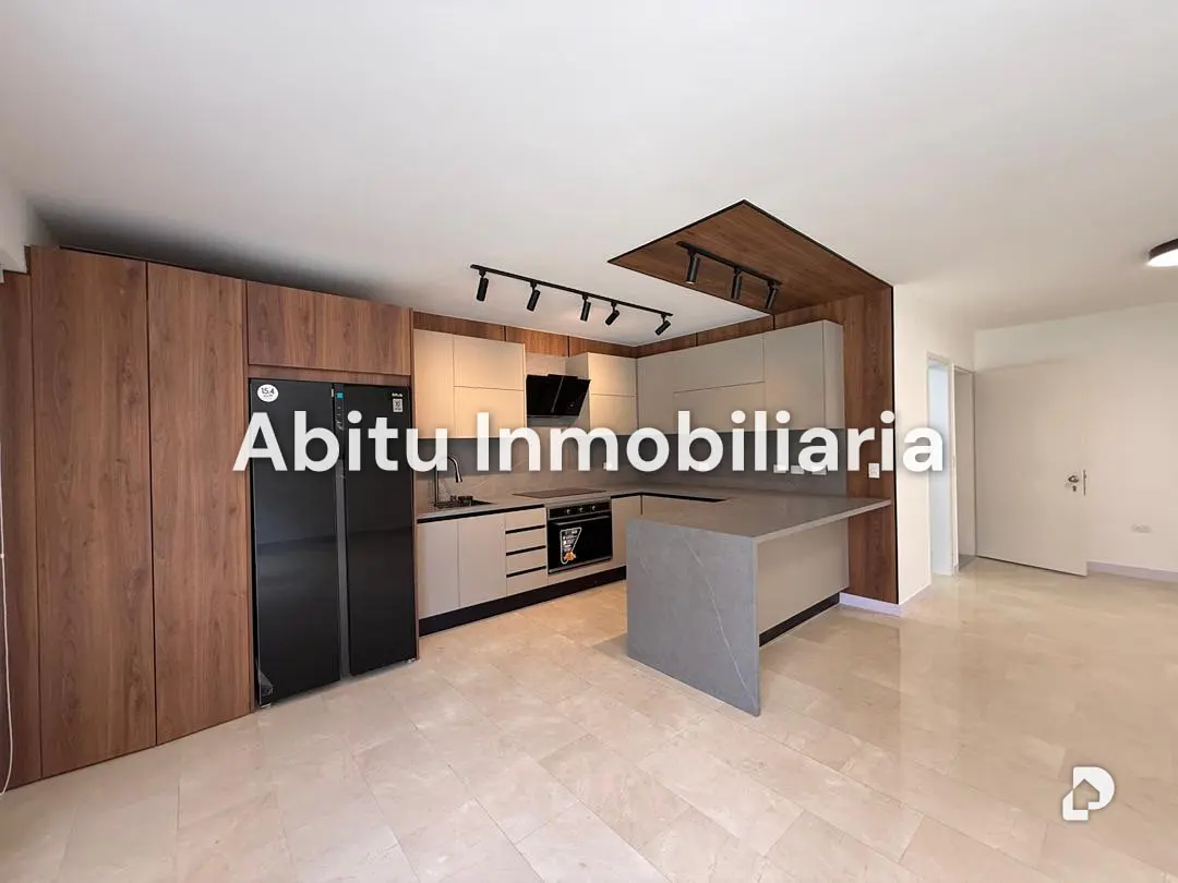Apartamento en La Boyera, Caracas – 2