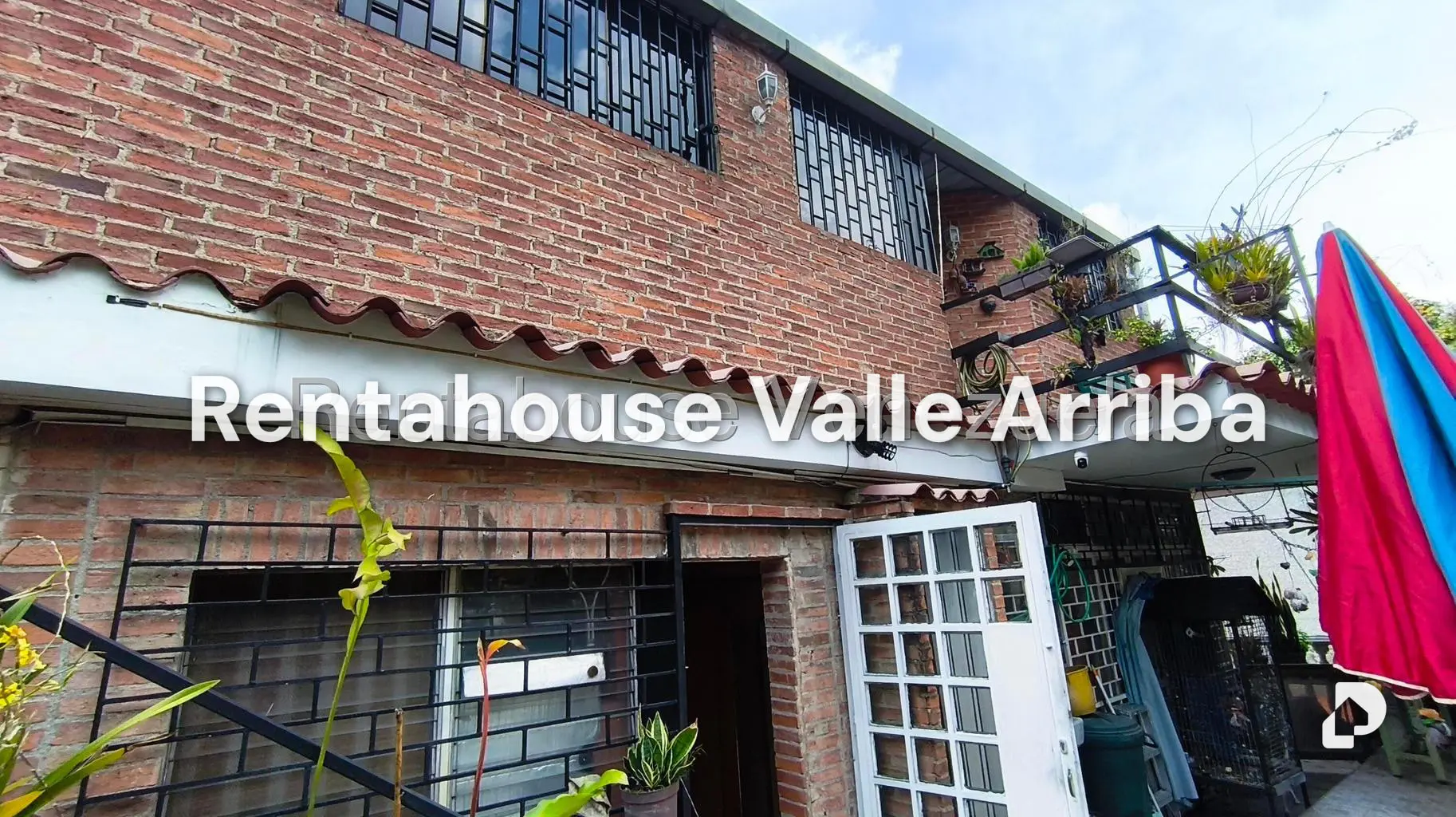 Casa en La California Sur, Caracas – 24