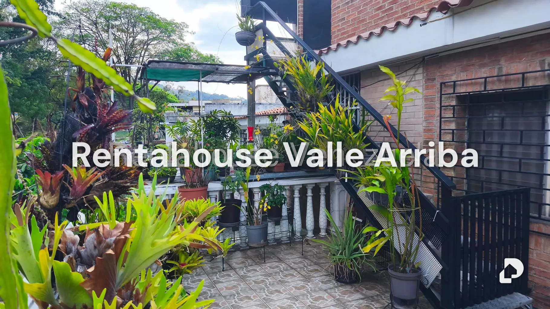 Casa en La California Sur, Caracas – 25
