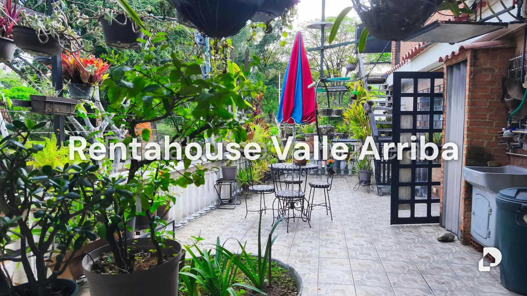Casa en La California Sur, Caracas – 23