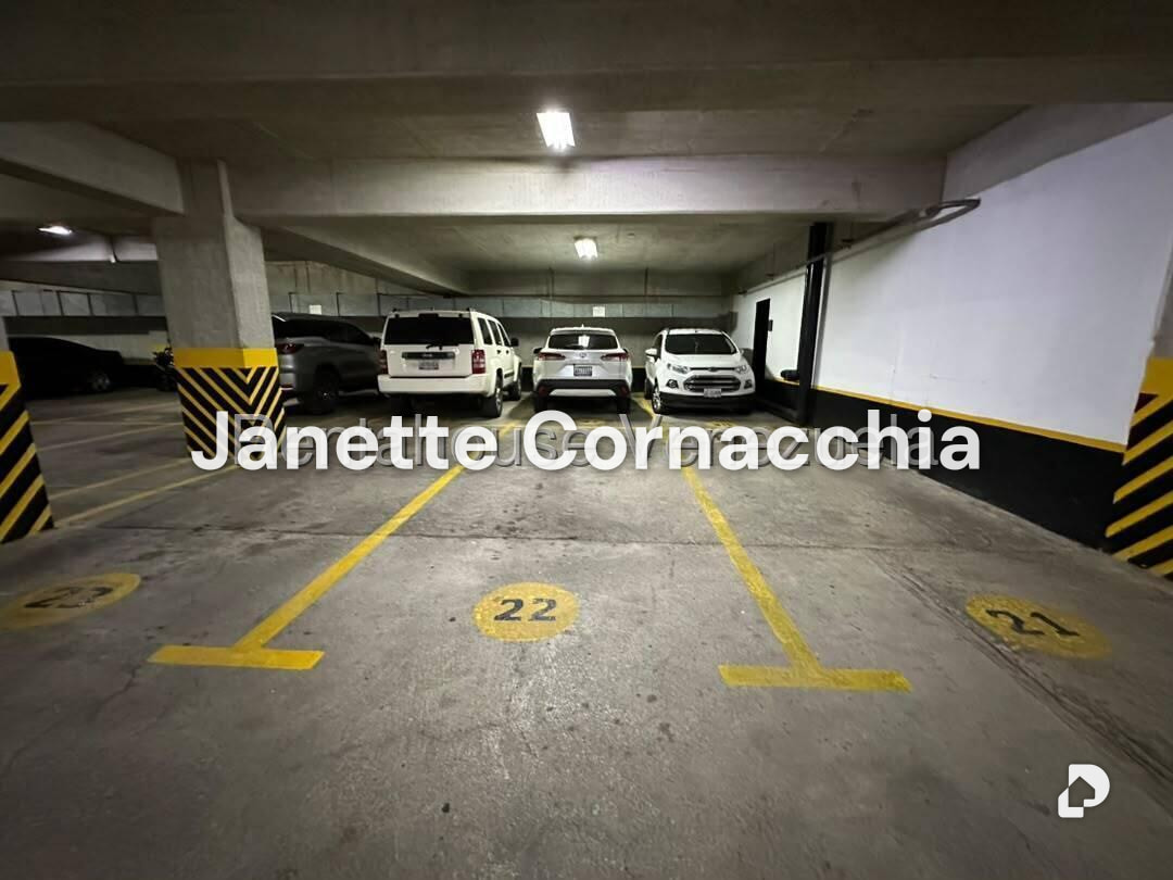 Apartamento en Altamira, Caracas – 20
