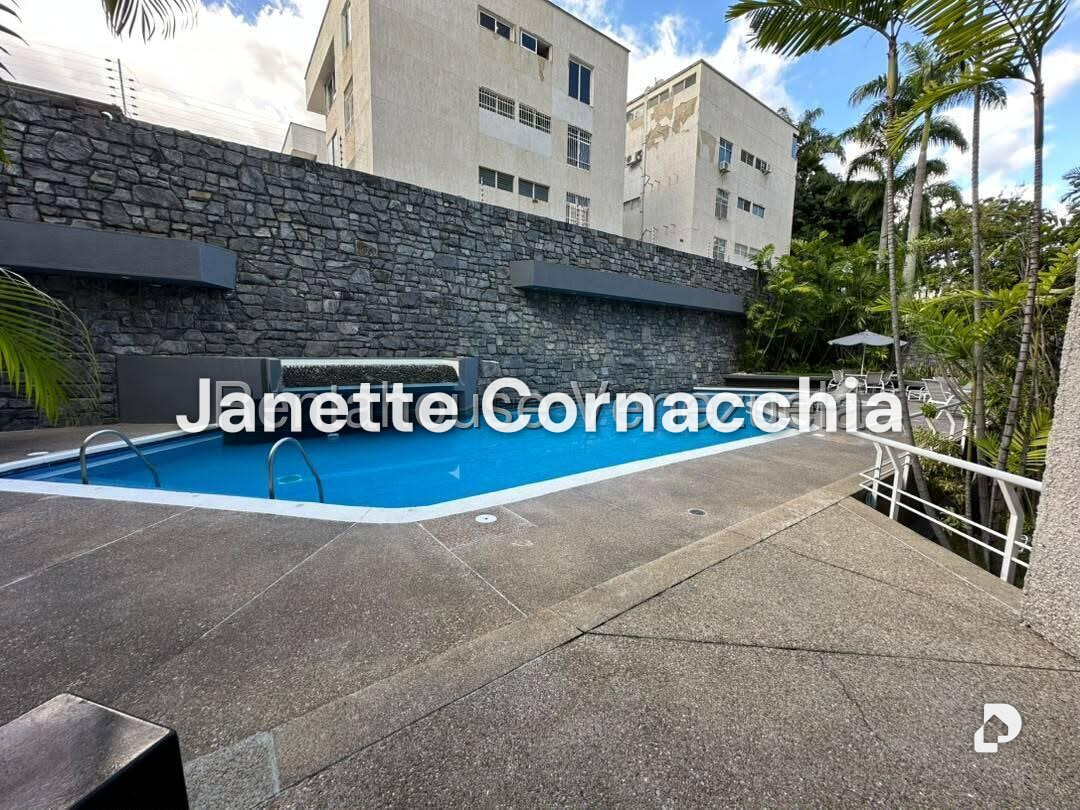 Apartamento en Altamira, Caracas – 15