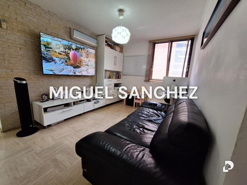 Apartamento en Colinas de La Tahona, Caracas – 2