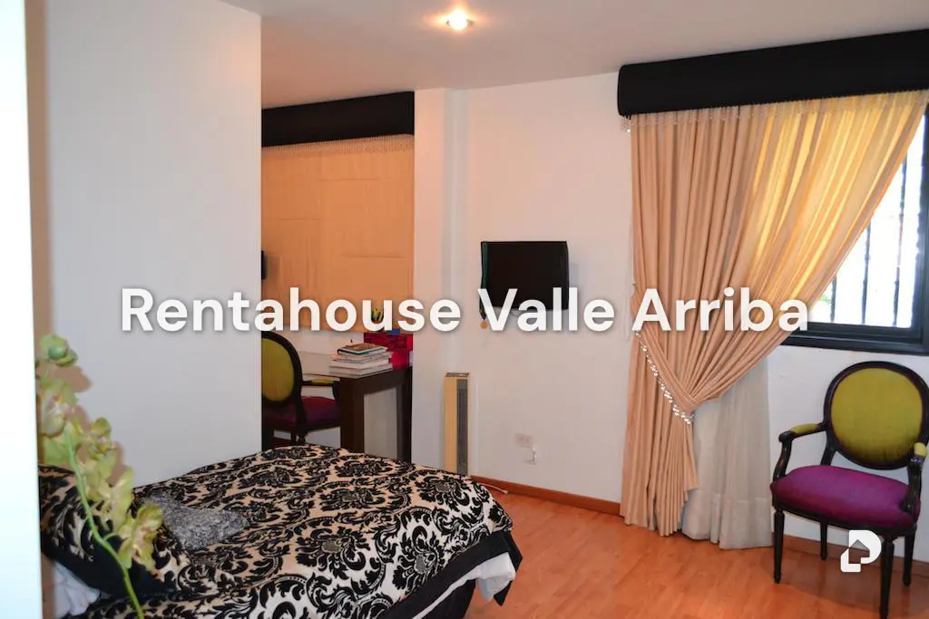 Apartamento en La Florida, Caracas – 23