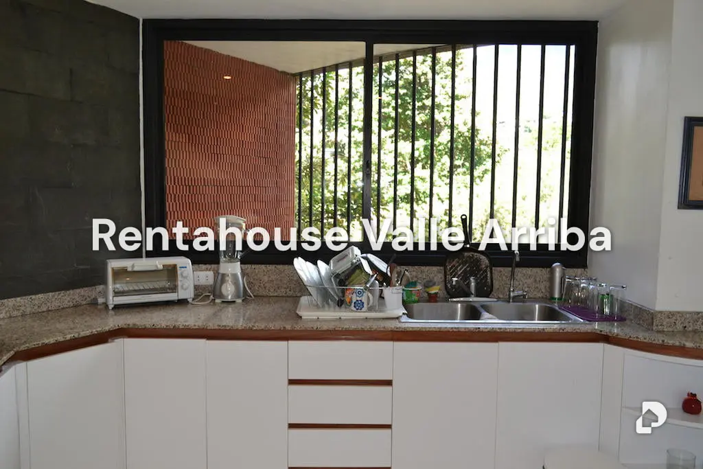 Apartamento en La Florida, Caracas – 8