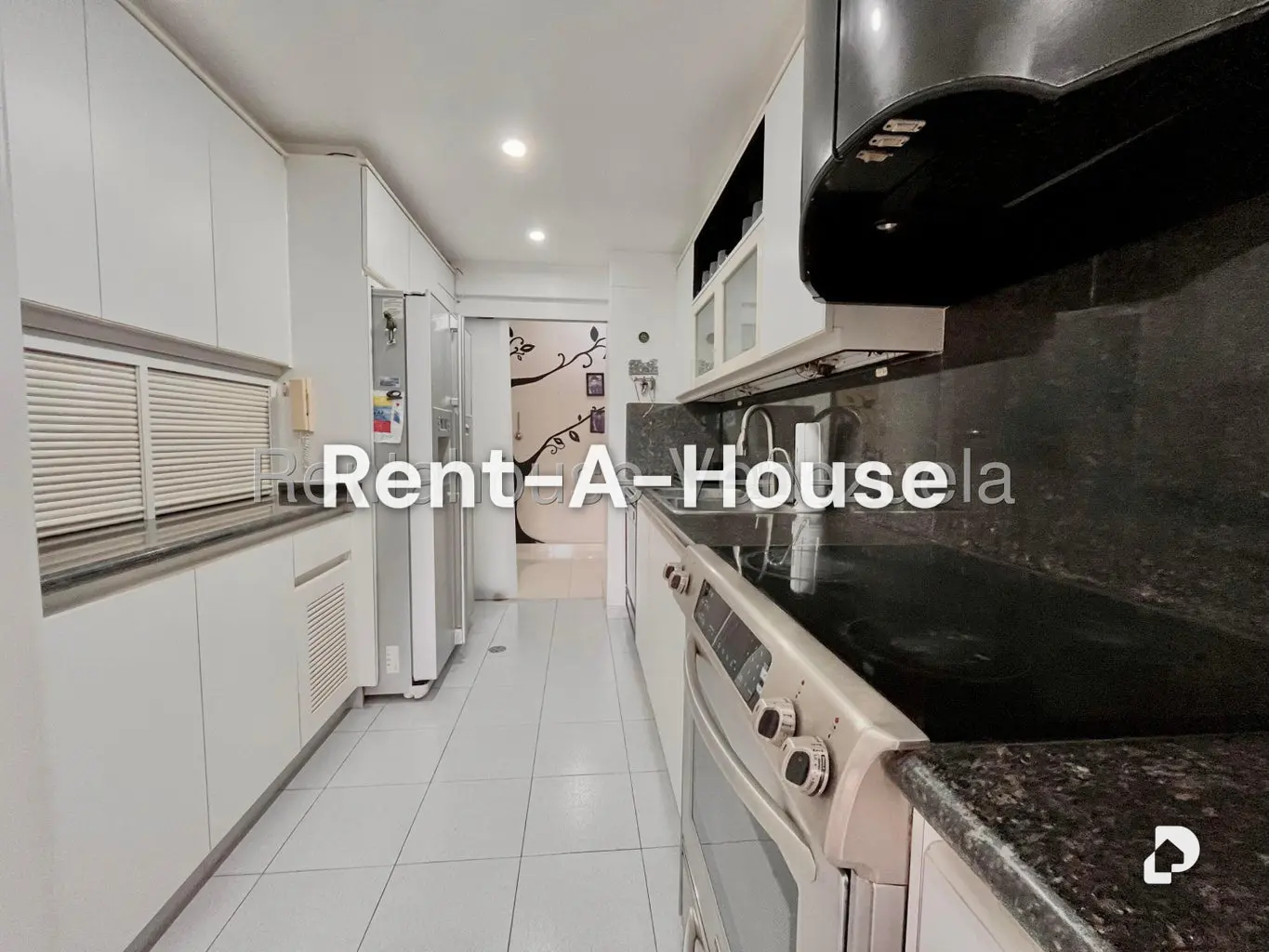 Apartamento en Los Naranjos (del Cafetal), Caracas – 15
