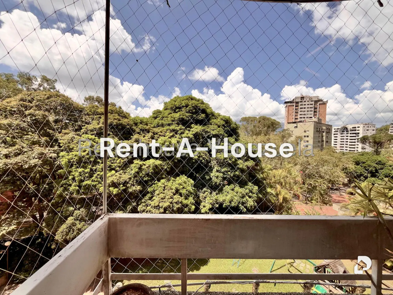 Apartamento en Los Naranjos (del Cafetal), Caracas – 12