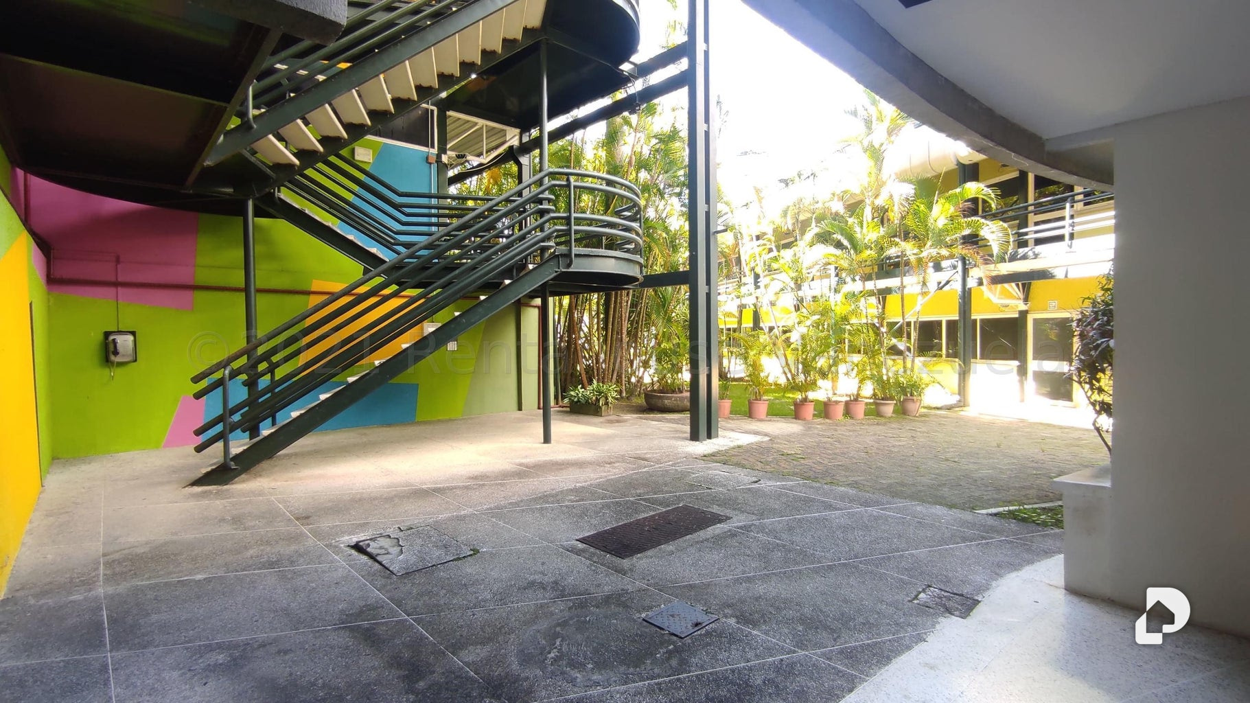 Oficina en Terrazas del Ávila, Caracas – 12