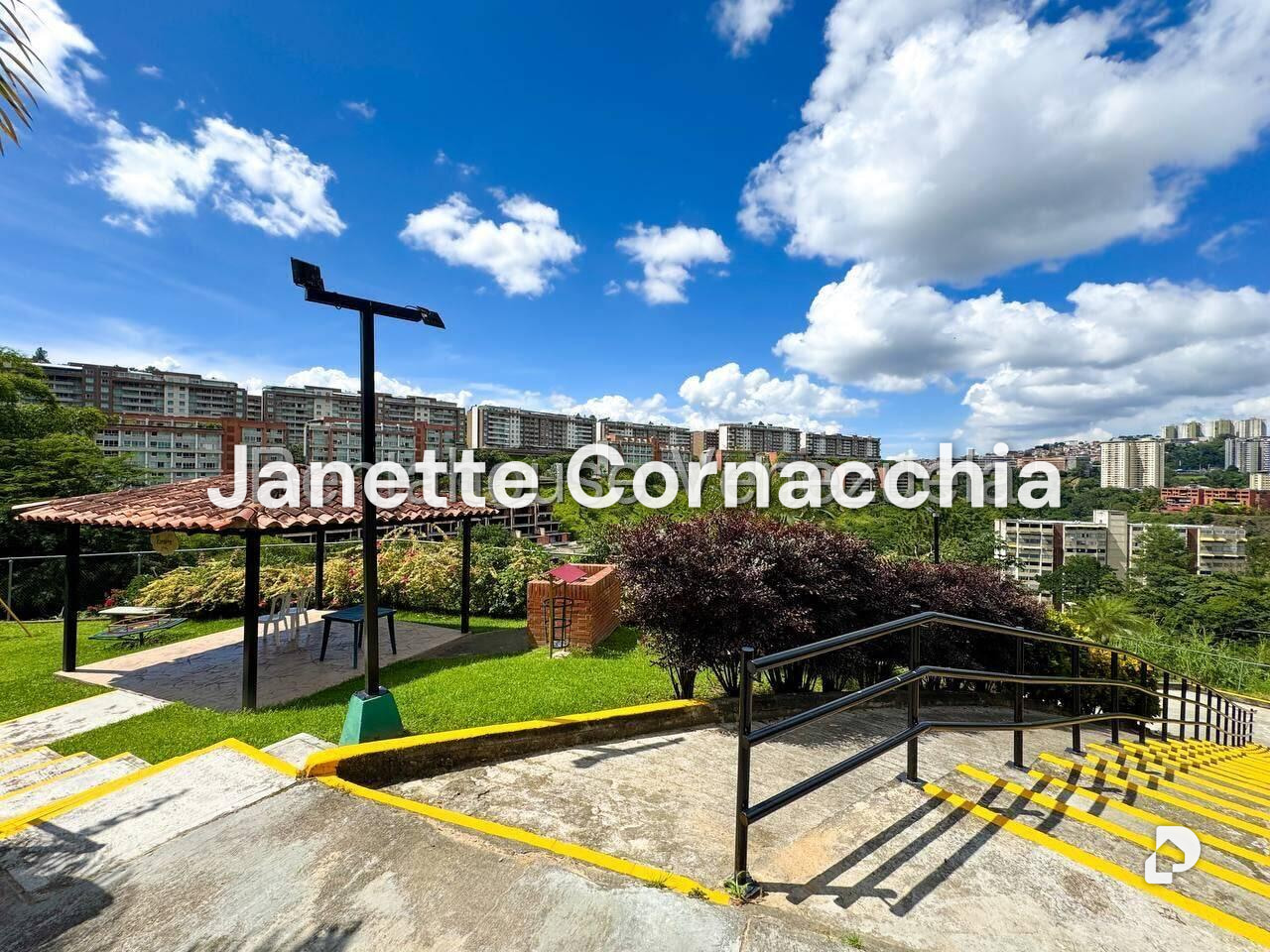 Apartamento en Colinas de La Tahona, Caracas – 18