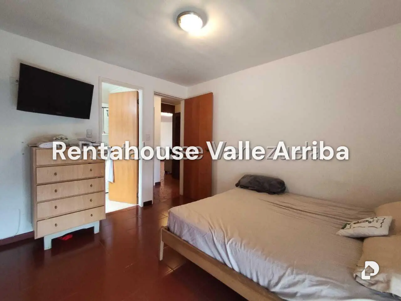 Apartamento en Los Palos Grandes, Caracas – 19