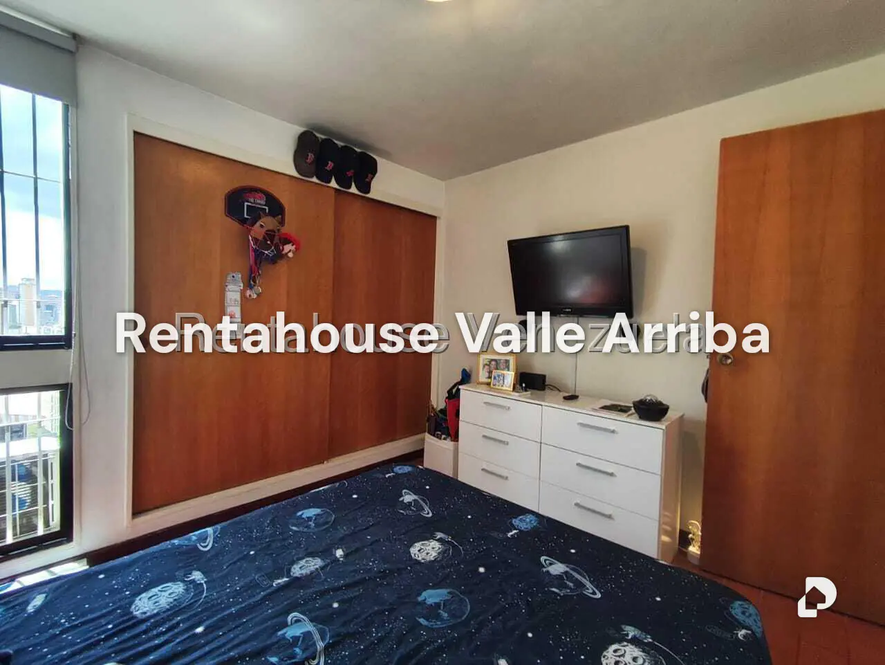 Apartamento en Los Palos Grandes, Caracas – 27