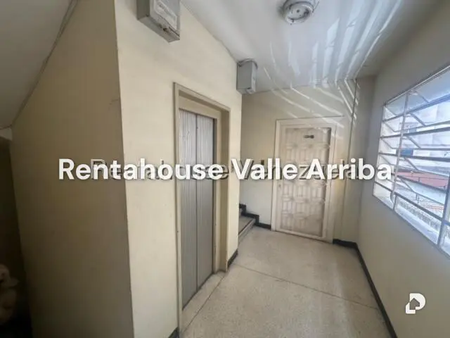Apartamento en Las Delicias de Sabana Grande, Caracas – 2