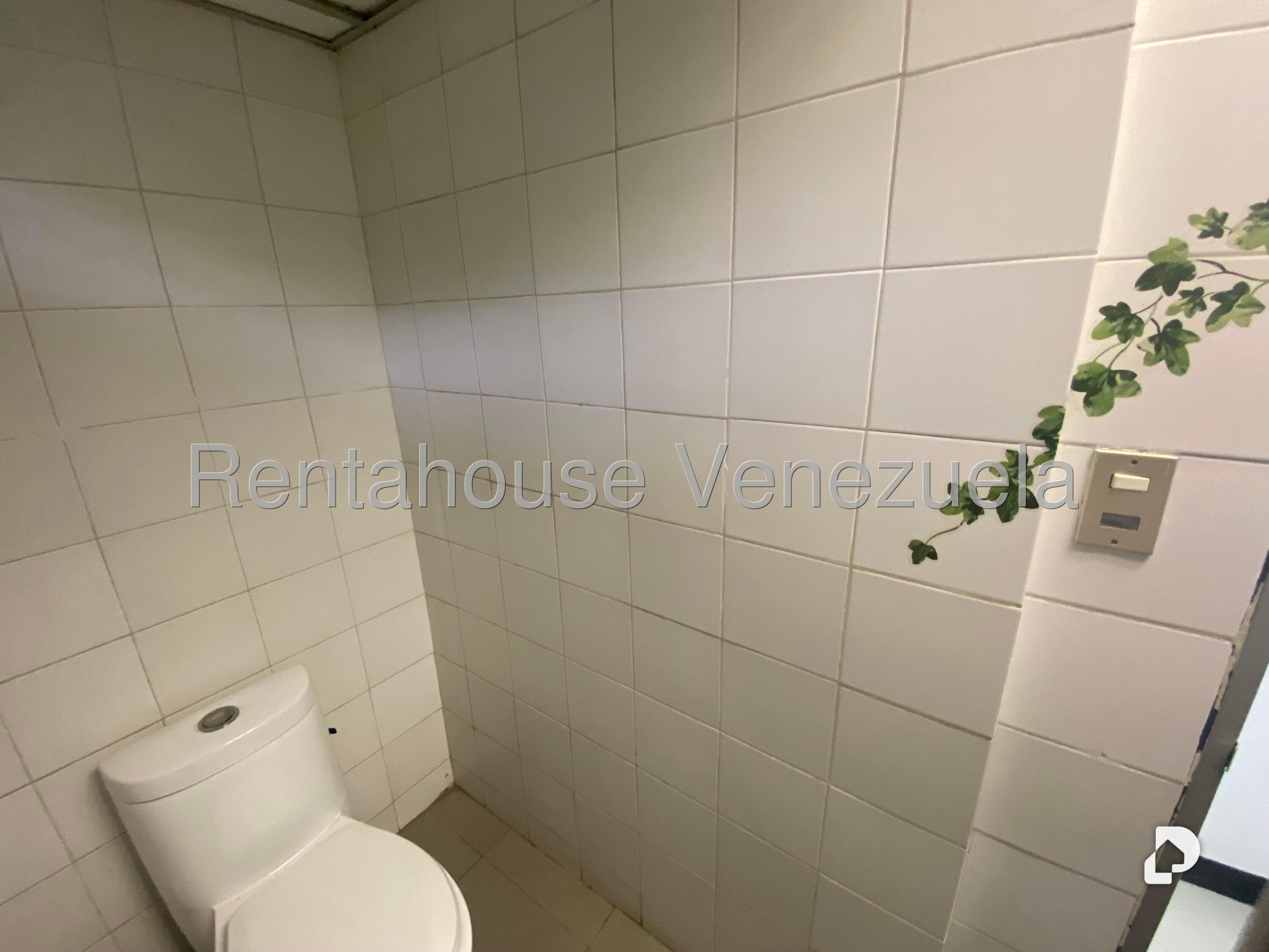 Oficina en Los Samanes, Caracas – 10