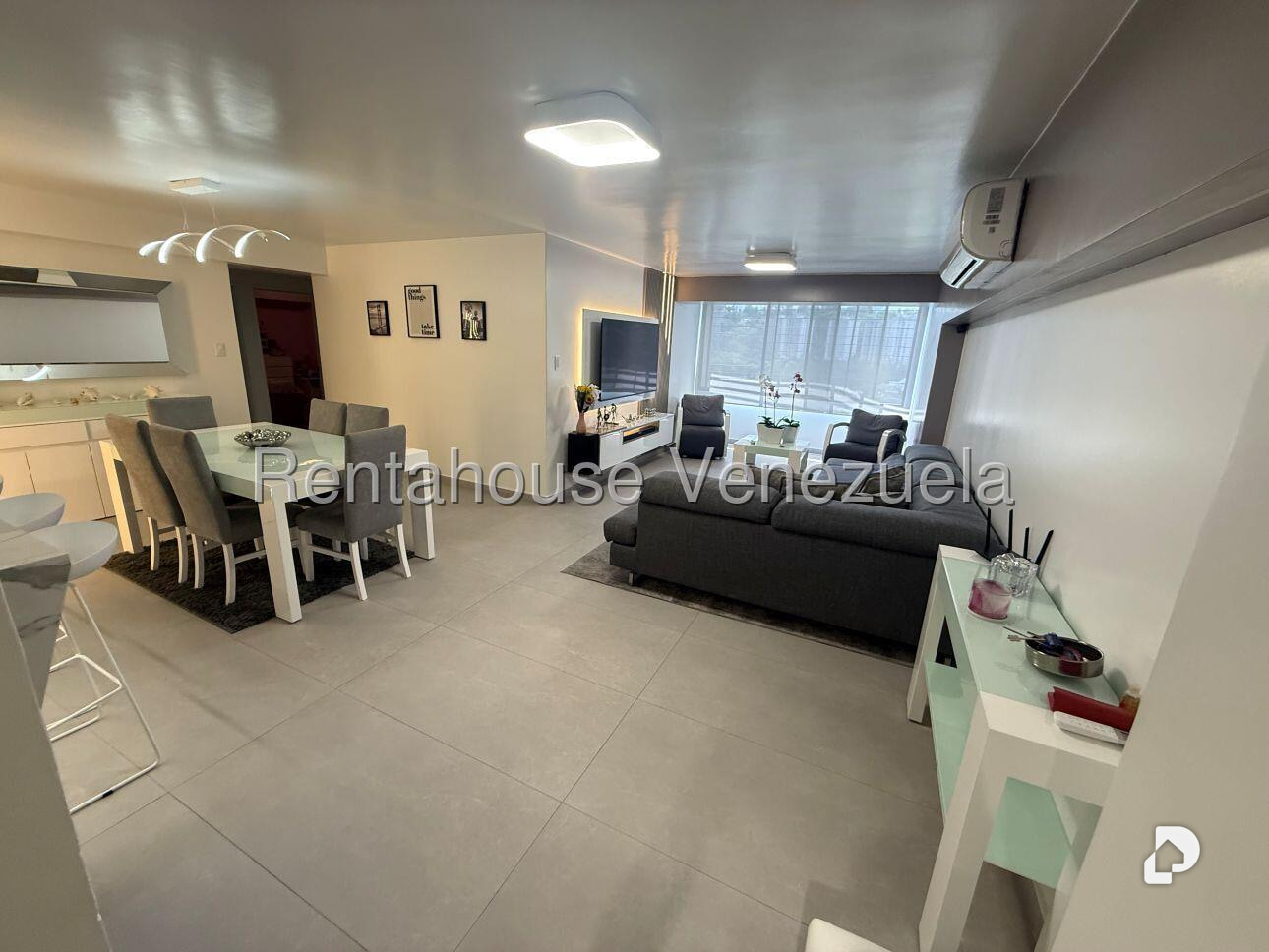 Apartamento en El Cigarral, Caracas – 2